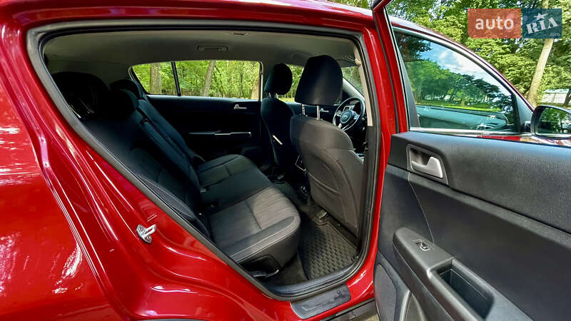 Внедорожник / Кроссовер Kia Sportage 2020 в Черновцах