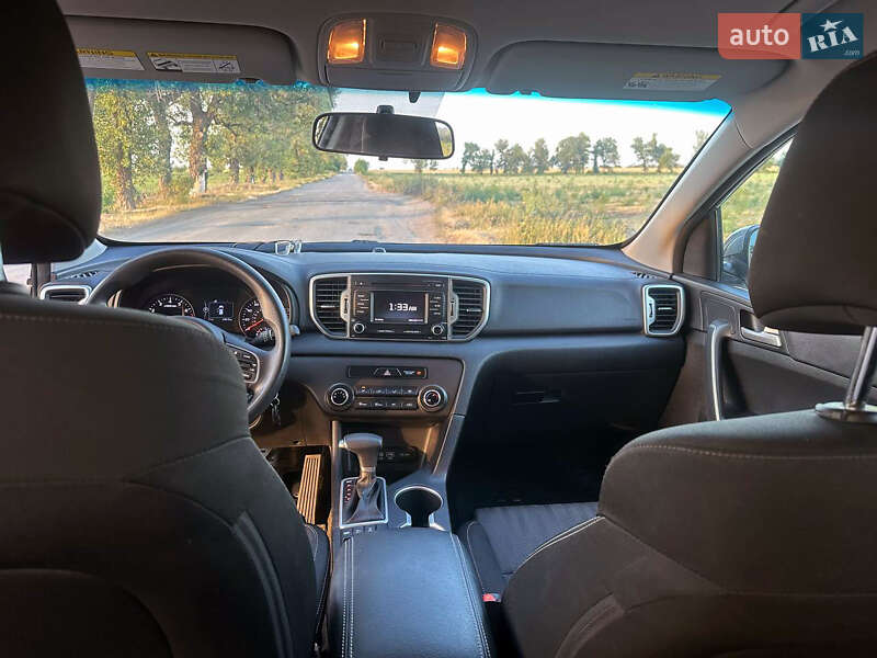 Внедорожник / Кроссовер Kia Sportage 2017 в Каменском фото 17 Внедорожник / Кроссовер Kia Sportage 2017 в Каменском