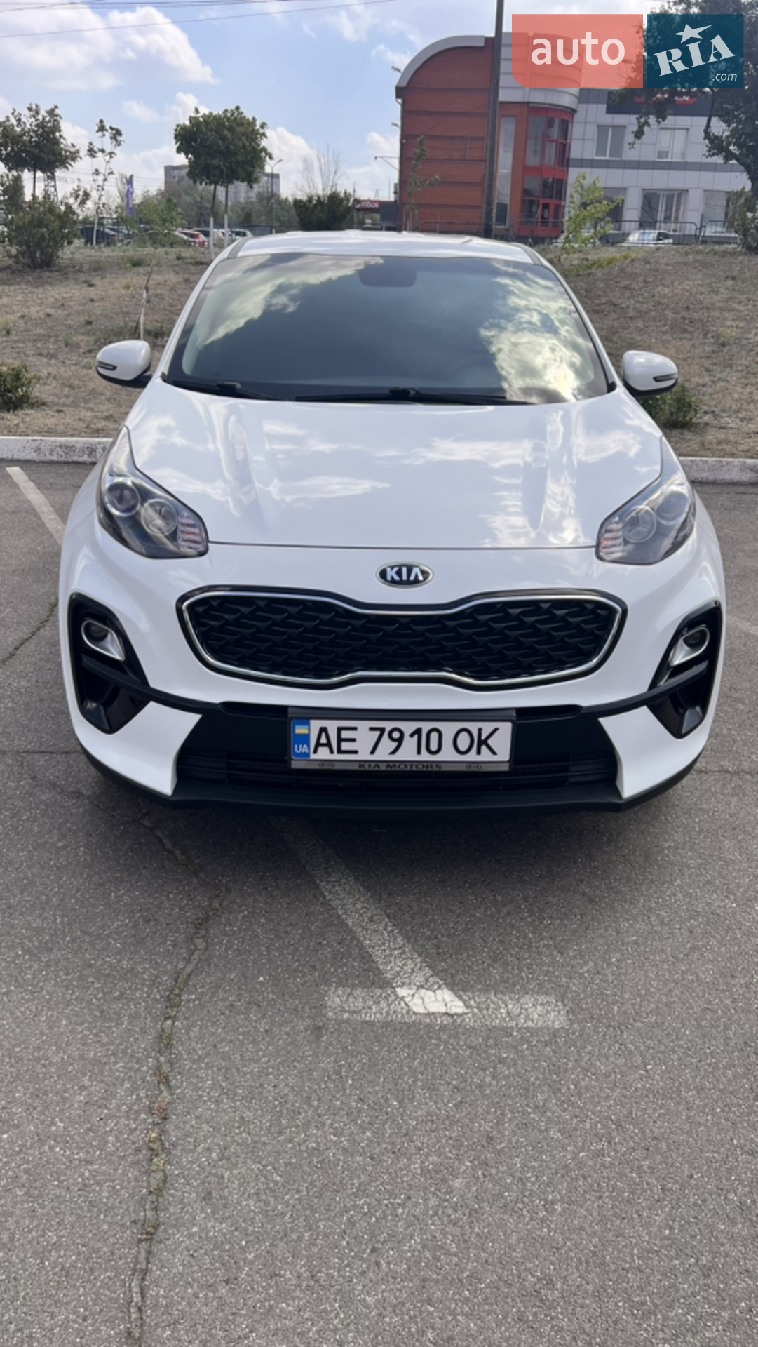 Kia Sportage 2019 VIN U5YPG814BLL823919 фото оголошення 2 з 18