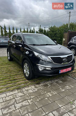 Позашляховик / Кросовер Kia Sportage 2012 в Луцьку