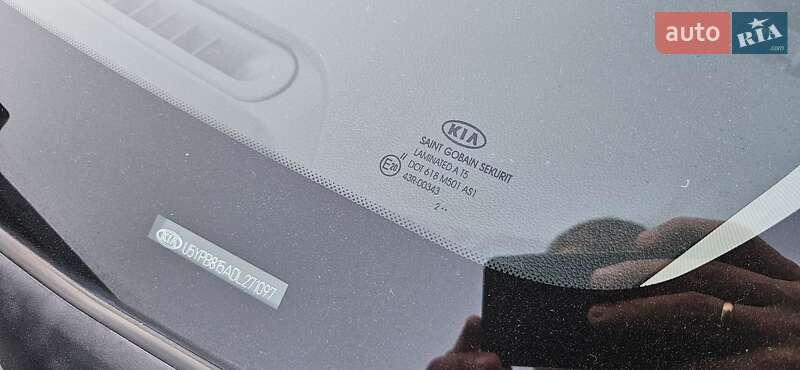 Позашляховик / Кросовер Kia Sportage 2013 в Коломиї