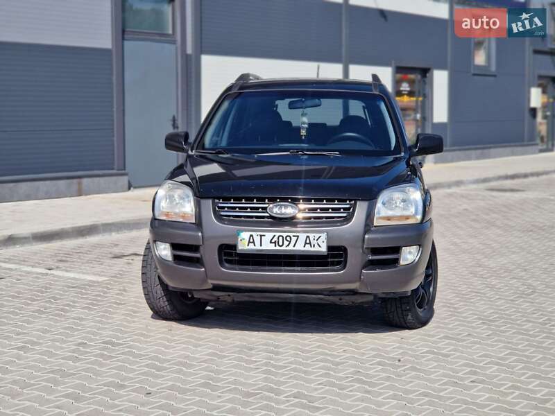 Внедорожник / Кроссовер Kia Sportage 2005 в Ивано-Франковске