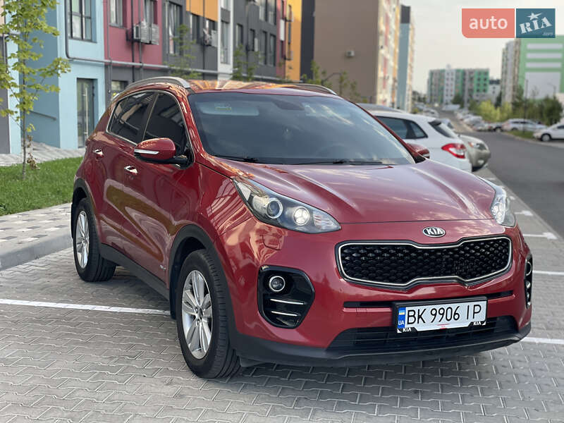 Внедорожник / Кроссовер Kia Sportage 2016 в Ровно