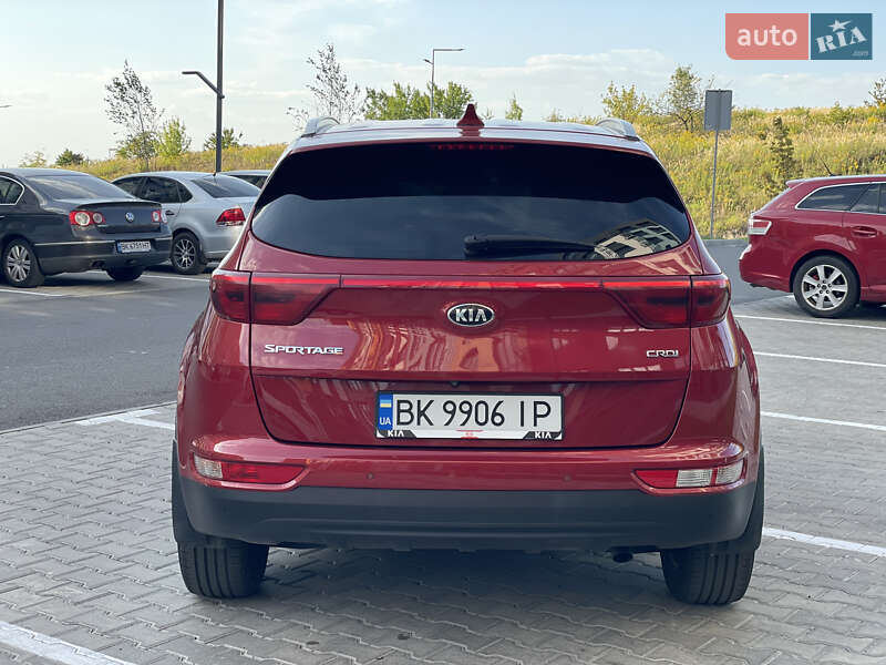 Внедорожник / Кроссовер Kia Sportage 2016 в Ровно