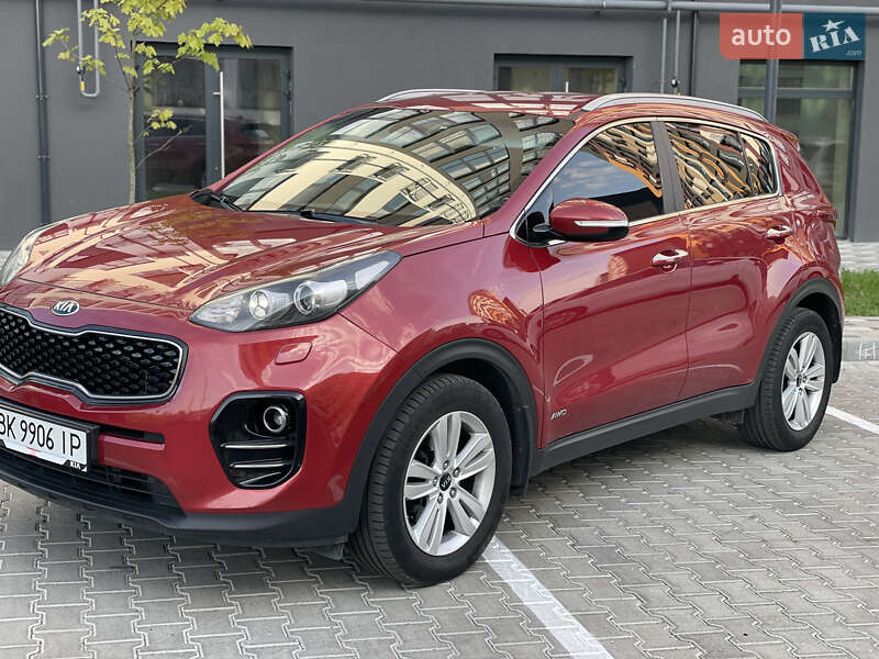 Внедорожник / Кроссовер Kia Sportage 2016 в Ровно
