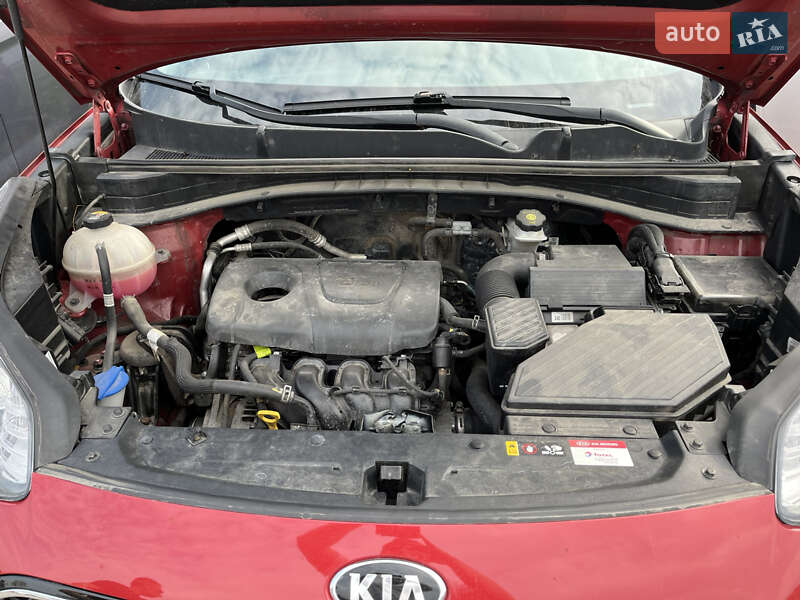 Позашляховик / Кросовер Kia Sportage 2018 в Львові