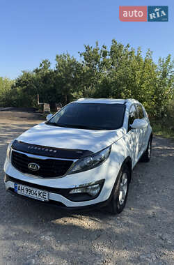 Позашляховик / Кросовер Kia Sportage 2014 в Слов'янську