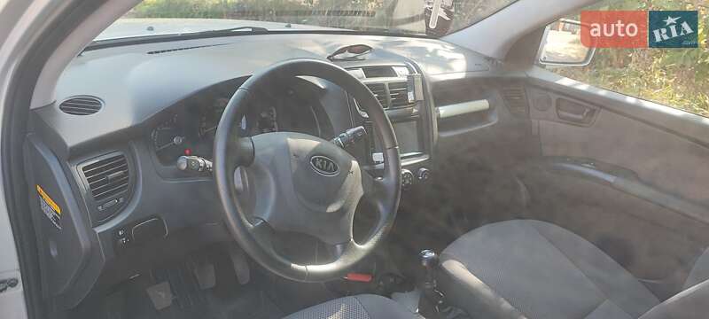 Внедорожник / Кроссовер Kia Sportage 2010 в Глухове фото 5 Внедорожник / Кроссовер Kia Sportage 2010 в Глухове
