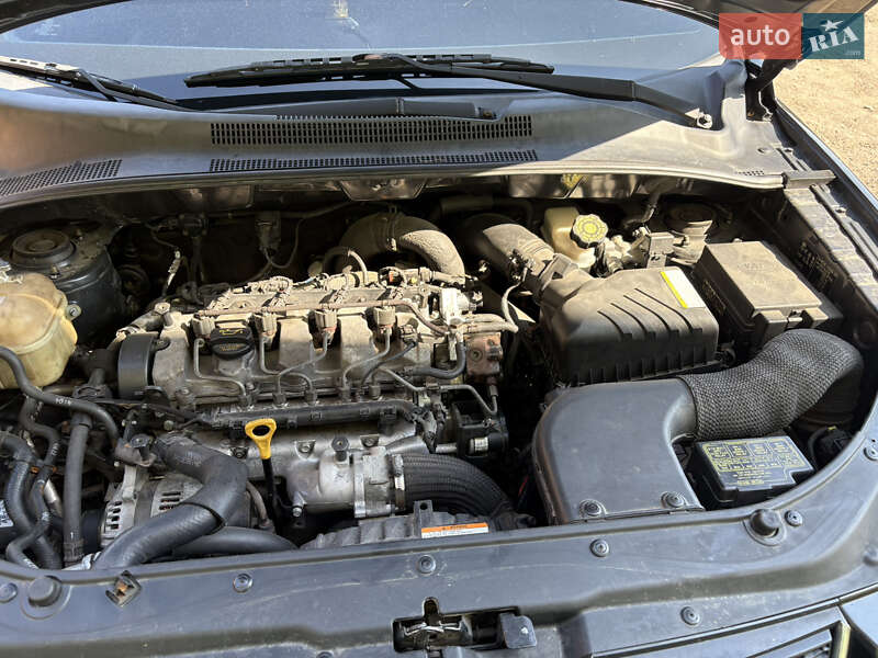 Внедорожник / Кроссовер Kia Sportage 2008 в Черновцах