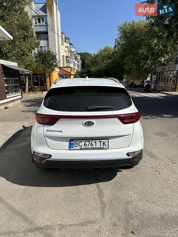 Позашляховик / Кросовер Kia Sportage 2021 в Львові
