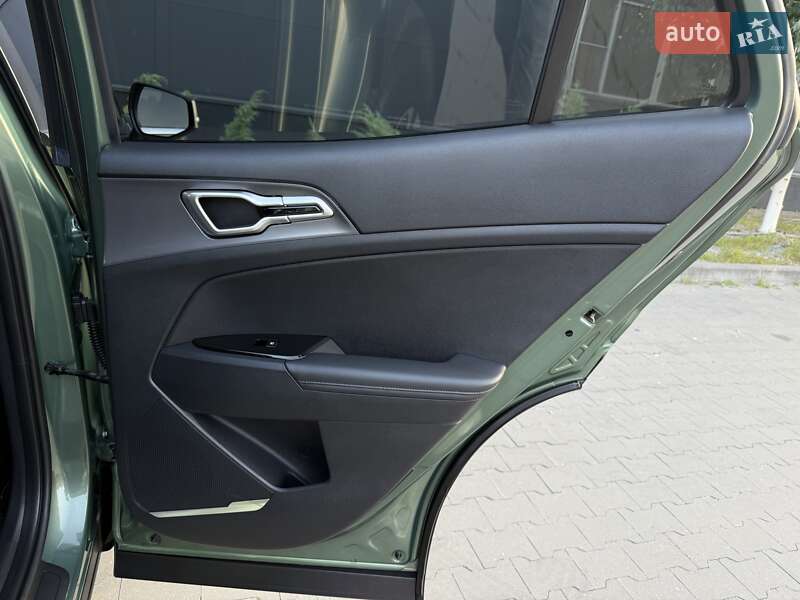 Внедорожник / Кроссовер Kia Sportage 2022 в Киеве