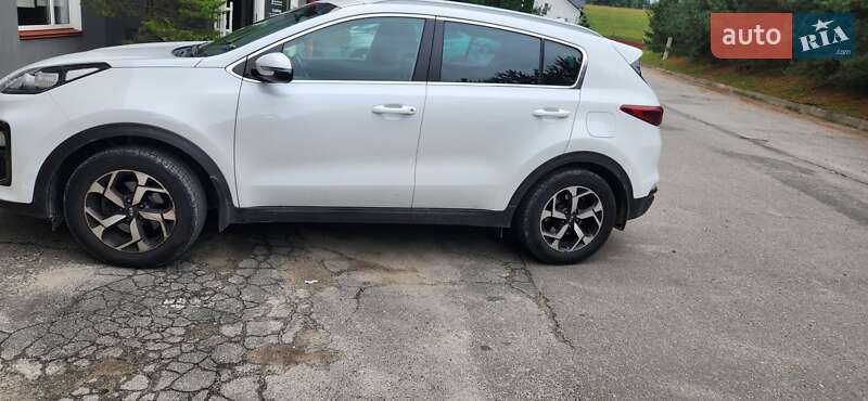 Позашляховик / Кросовер Kia Sportage 2020 в Тернополі