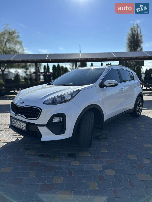 Внедорожник / Кроссовер Kia Sportage 2021 в Тернополе