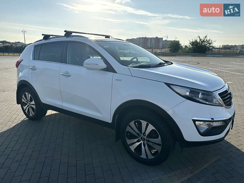Позашляховик / Кросовер Kia Sportage 2011 в Одесі