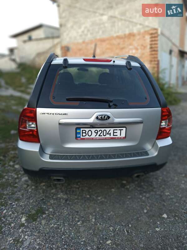 Внедорожник / Кроссовер Kia Sportage 2009 в Тернополе