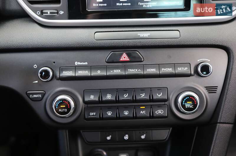 Внедорожник / Кроссовер Kia Sportage 2018 в Киеве фото 20 Внедорожник / Кроссовер Kia Sportage 2018 в Киеве