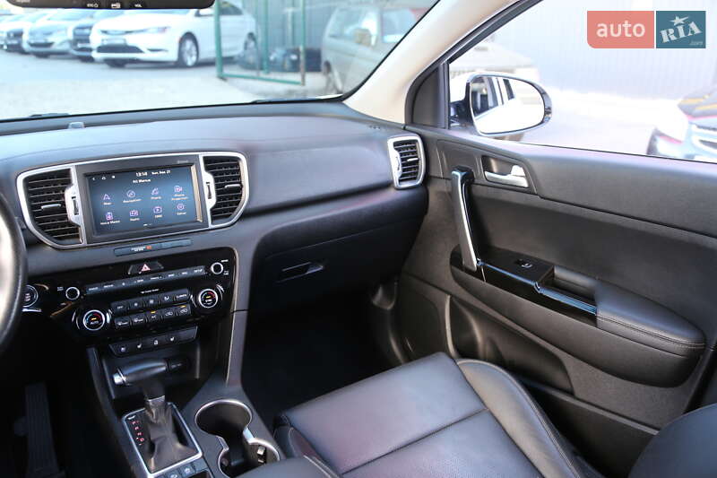 Внедорожник / Кроссовер Kia Sportage 2017 в Киеве фото 15 Внедорожник / Кроссовер Kia Sportage 2017 в Киеве