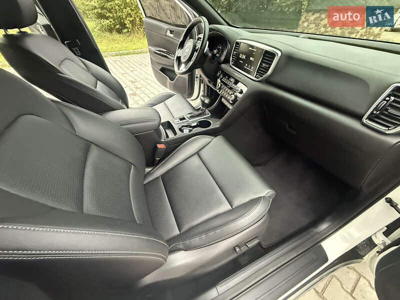 Внедорожник / Кроссовер Kia Sportage 2020 в Тернополе
