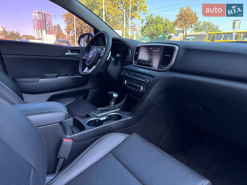 Внедорожник / Кроссовер Kia Sportage 2018 в Одессе