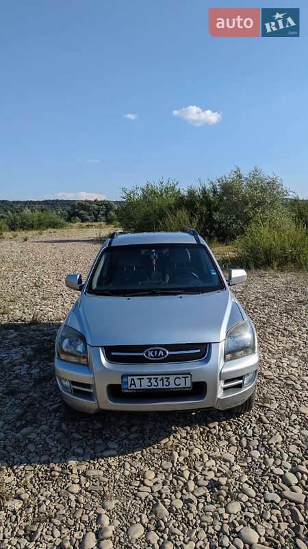 Внедорожник / Кроссовер Kia Sportage 2007 в Калуше