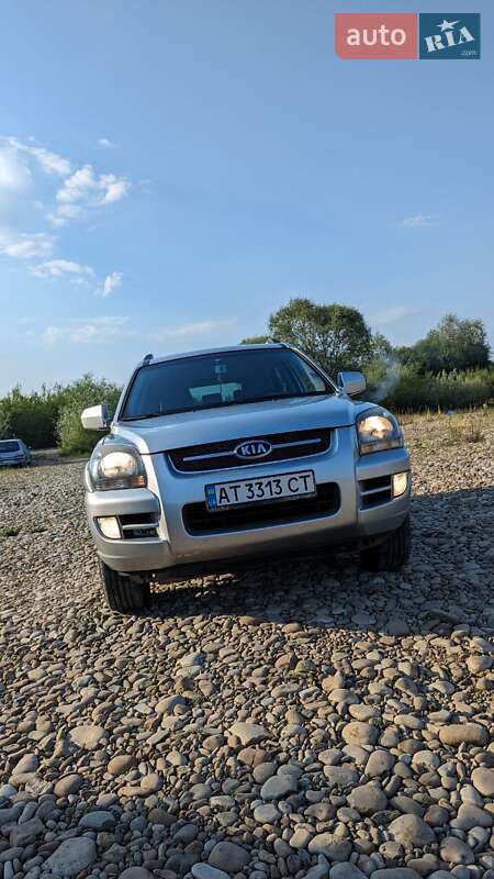 Внедорожник / Кроссовер Kia Sportage 2007 в Калуше