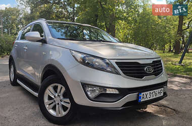 Позашляховик / Кросовер Kia Sportage 2012 в Харкові
