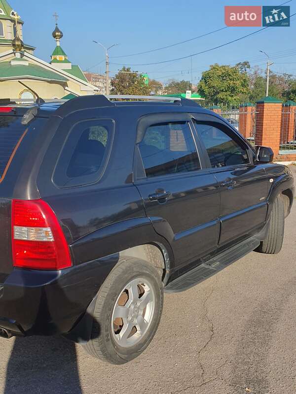 Внедорожник / Кроссовер Kia Sportage 2008 в Днепре
