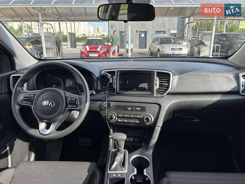 Внедорожник / Кроссовер Kia Sportage 2017 в Киеве