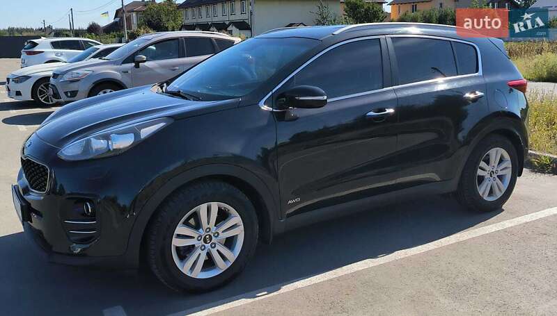 Позашляховик / Кросовер Kia Sportage 2016 в Тарасівці