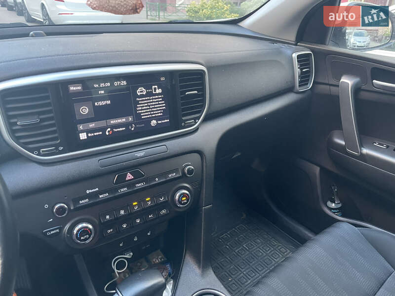 Позашляховик / Кросовер Kia Sportage 2021 в Києві