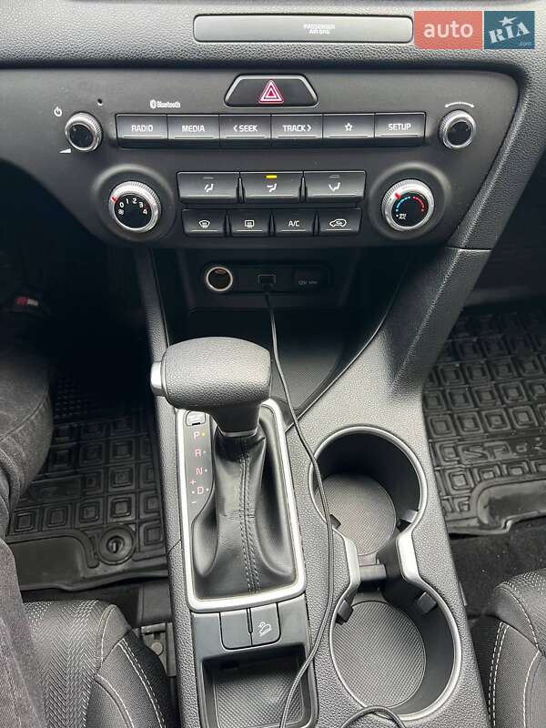 Внедорожник / Кроссовер Kia Sportage 2021 в Киеве