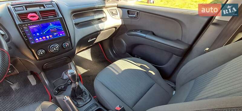 Внедорожник / Кроссовер Kia Sportage 2008 в Летичеве