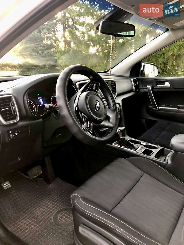 Внедорожник / Кроссовер Kia Sportage 2019 в Николаеве