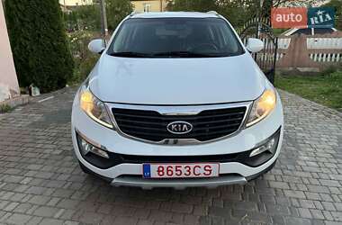 Внедорожник / Кроссовер Kia Sportage 2012 в Здолбунове