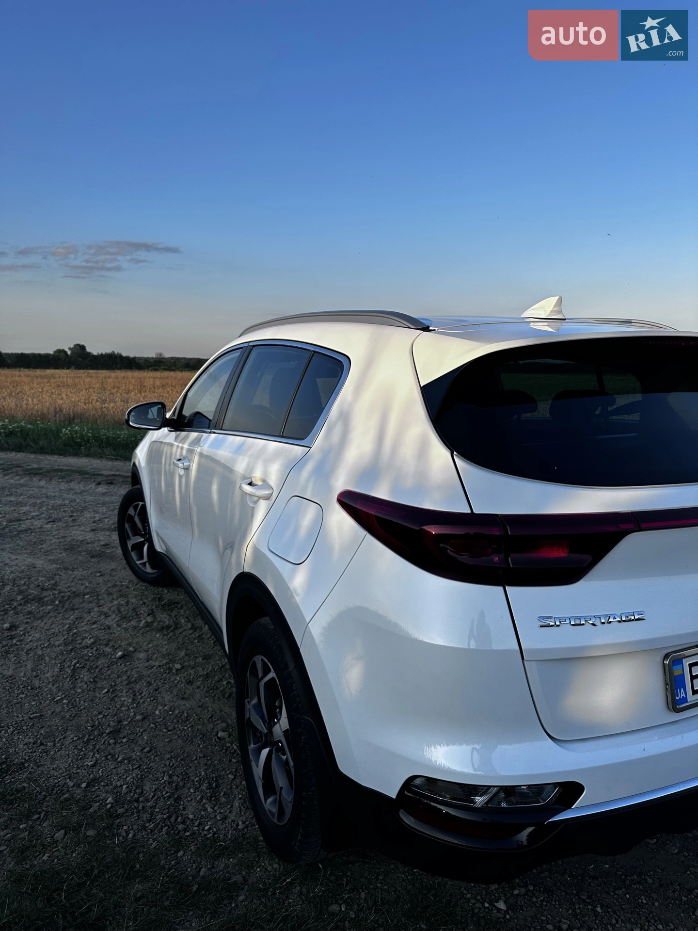 Kia Sportage 2018 VIN U5YPG812GKL635088 фото оголошення 10 з 22