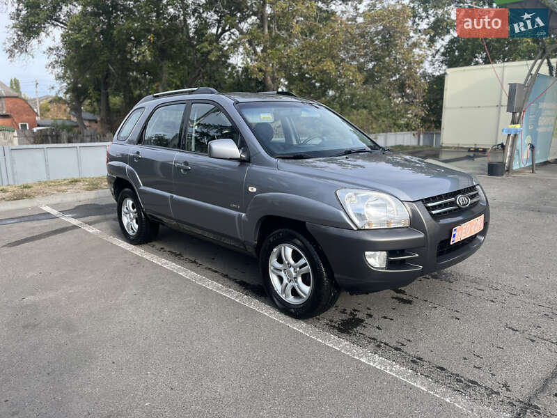 Позашляховик / Кросовер Kia Sportage 2006 в Лубнах