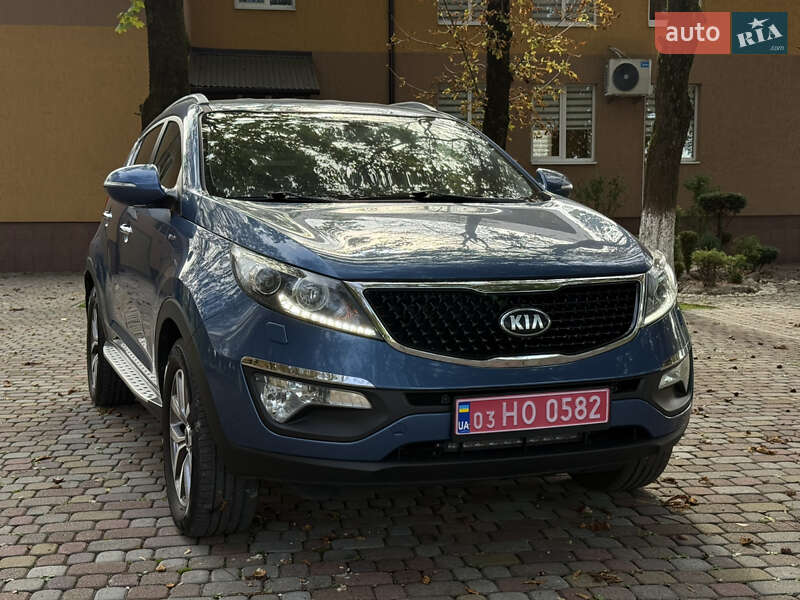 Внедорожник / Кроссовер Kia Sportage 2014 в Тячеве