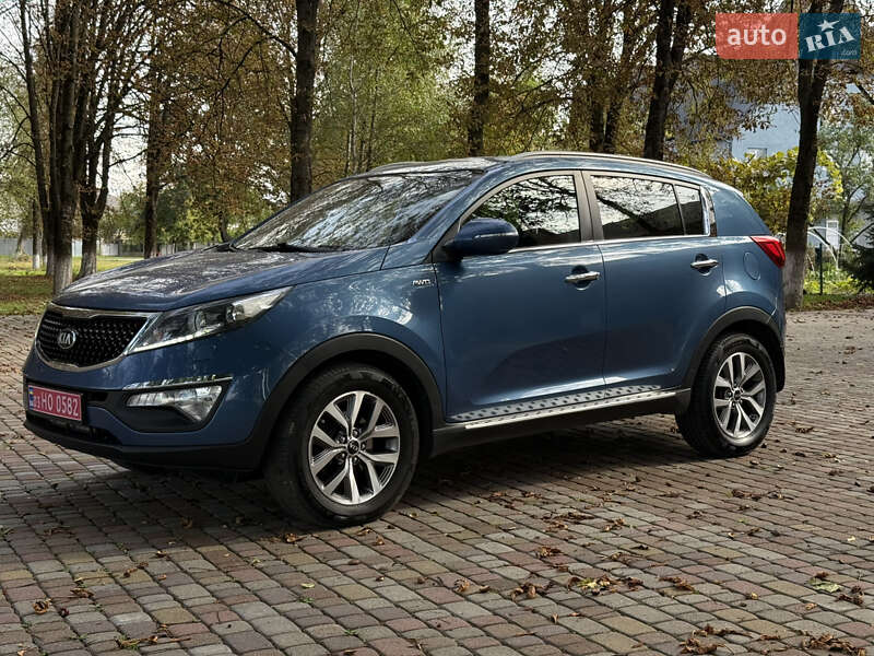 Внедорожник / Кроссовер Kia Sportage 2014 в Тячеве