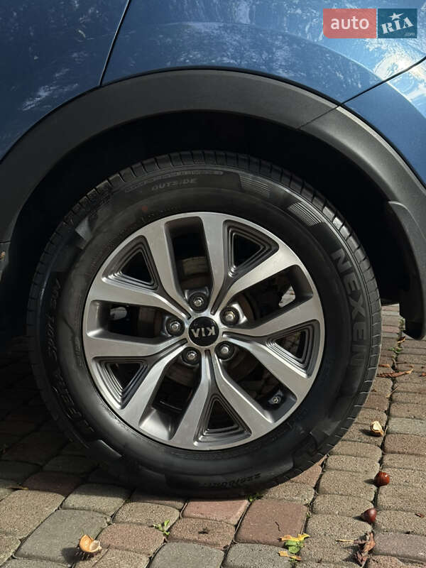 Внедорожник / Кроссовер Kia Sportage 2014 в Тячеве