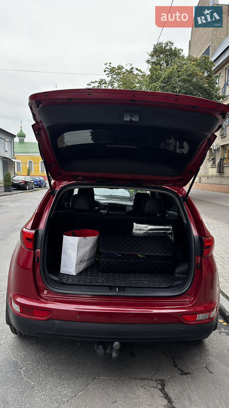 Внедорожник / Кроссовер Kia Sportage 2016 в Киеве