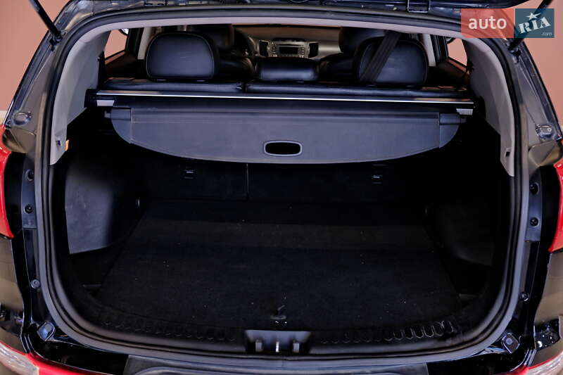 Позашляховик / Кросовер Kia Sportage 2012 в Одесі