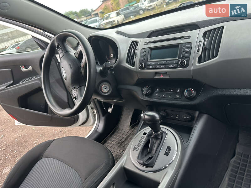 Внедорожник / Кроссовер Kia Sportage 2015 в Нежине