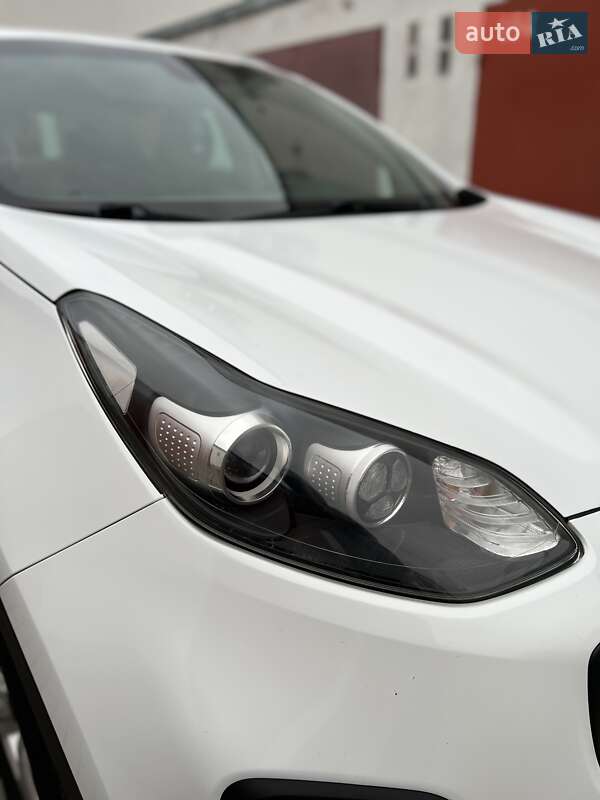 Позашляховик / Кросовер Kia Sportage 2016 в Луцьку фото 65 Позашляховик / Кросовер Kia Sportage 2016 в Луцьку