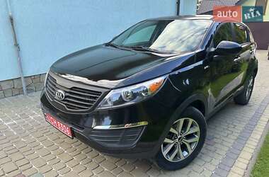 Внедорожник / Кроссовер Kia Sportage 2015 в Львове