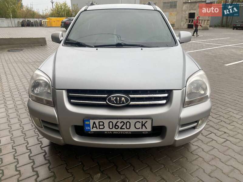 Позашляховик / Кросовер Kia Sportage 2007 в Вінниці