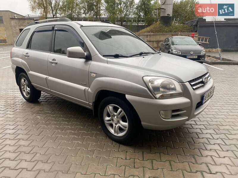 Позашляховик / Кросовер Kia Sportage 2007 в Вінниці