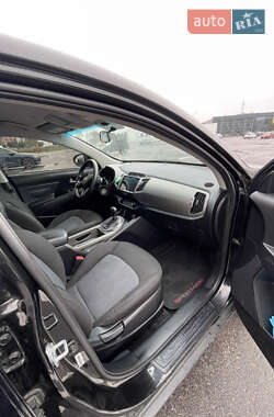 Позашляховик / Кросовер Kia Sportage 2014 в 