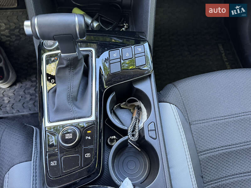 Внедорожник / Кроссовер Kia Sportage 2024 в Хмельницком