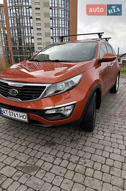 Внедорожник / Кроссовер Kia Sportage 2011 в Ивано-Франковске