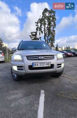 Позашляховик / Кросовер Kia Sportage 2006 в Києві